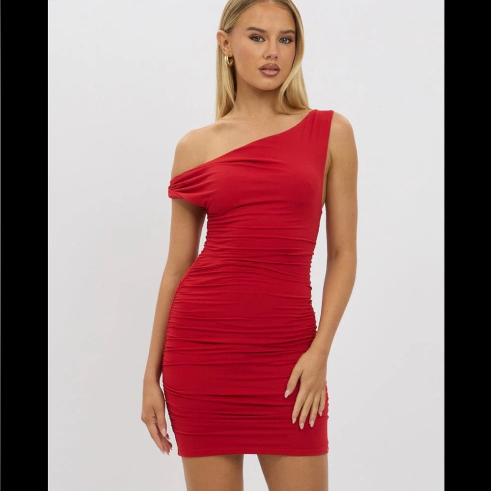 SHEIN Vibrant Red One-Shoulder Dress
